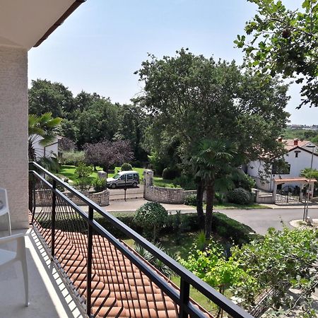 Apartments Nina, Pinta & Santa Maria Nova Vas  Exterior photo